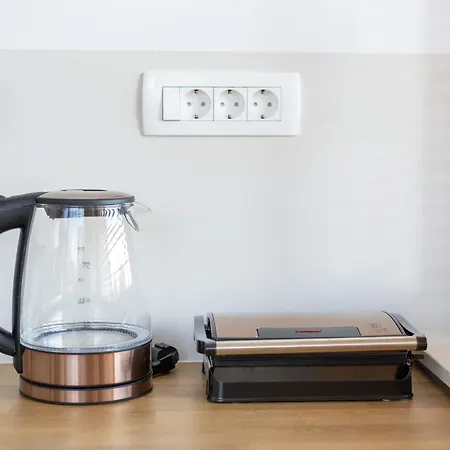 Brand New 公寓 马卡尔斯卡